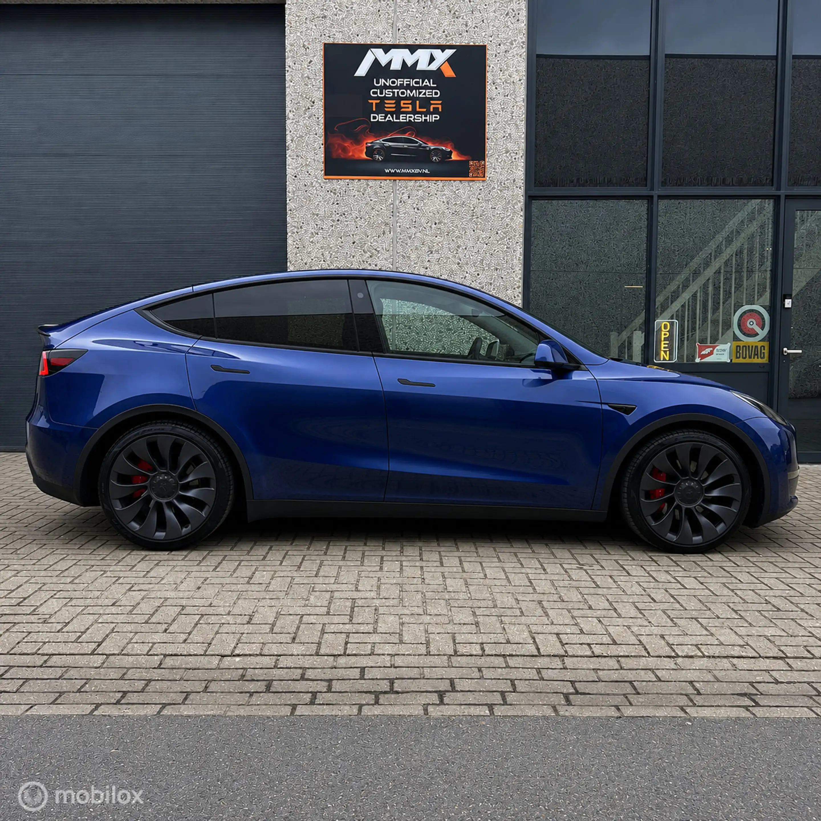 Tesla Model Y Performance + MMX PACK + IAP + 21" + SOH 94.4% — photo 2