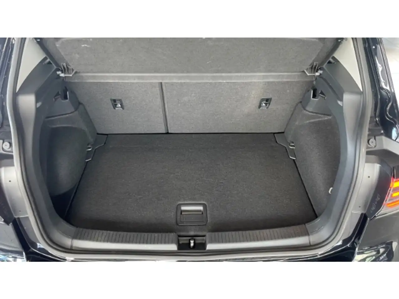 Volkswagen T-Cross 1.0 TSI Prime AHK Navi LED ACC Totw. Kamera SitzHZ 6