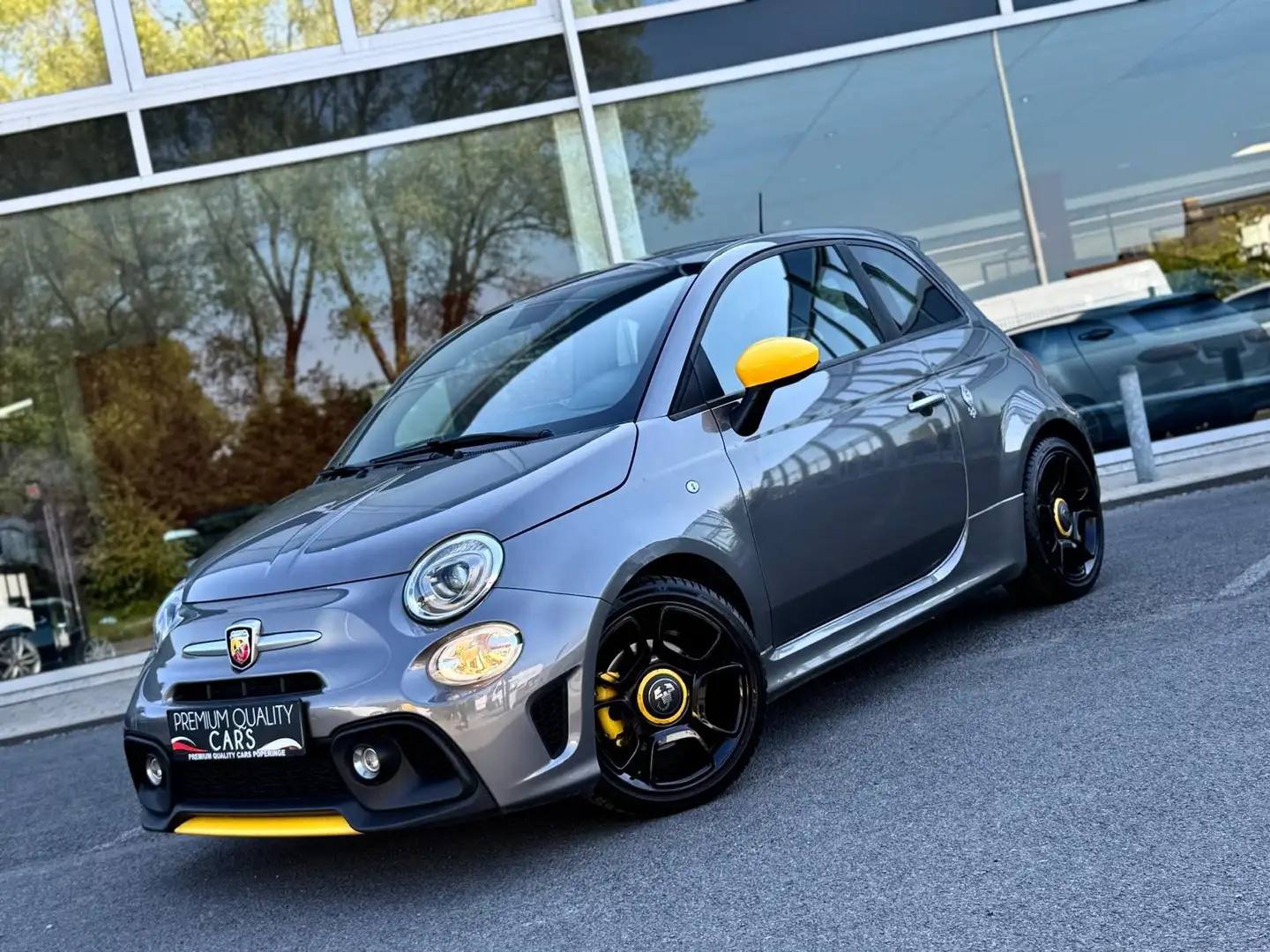 Abarth 595 1.4 T-Jet / PISTA / PDC / 70th ANNIVERSARY / NAV Grijs - 1