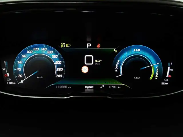 Peugeot 3008 view 11