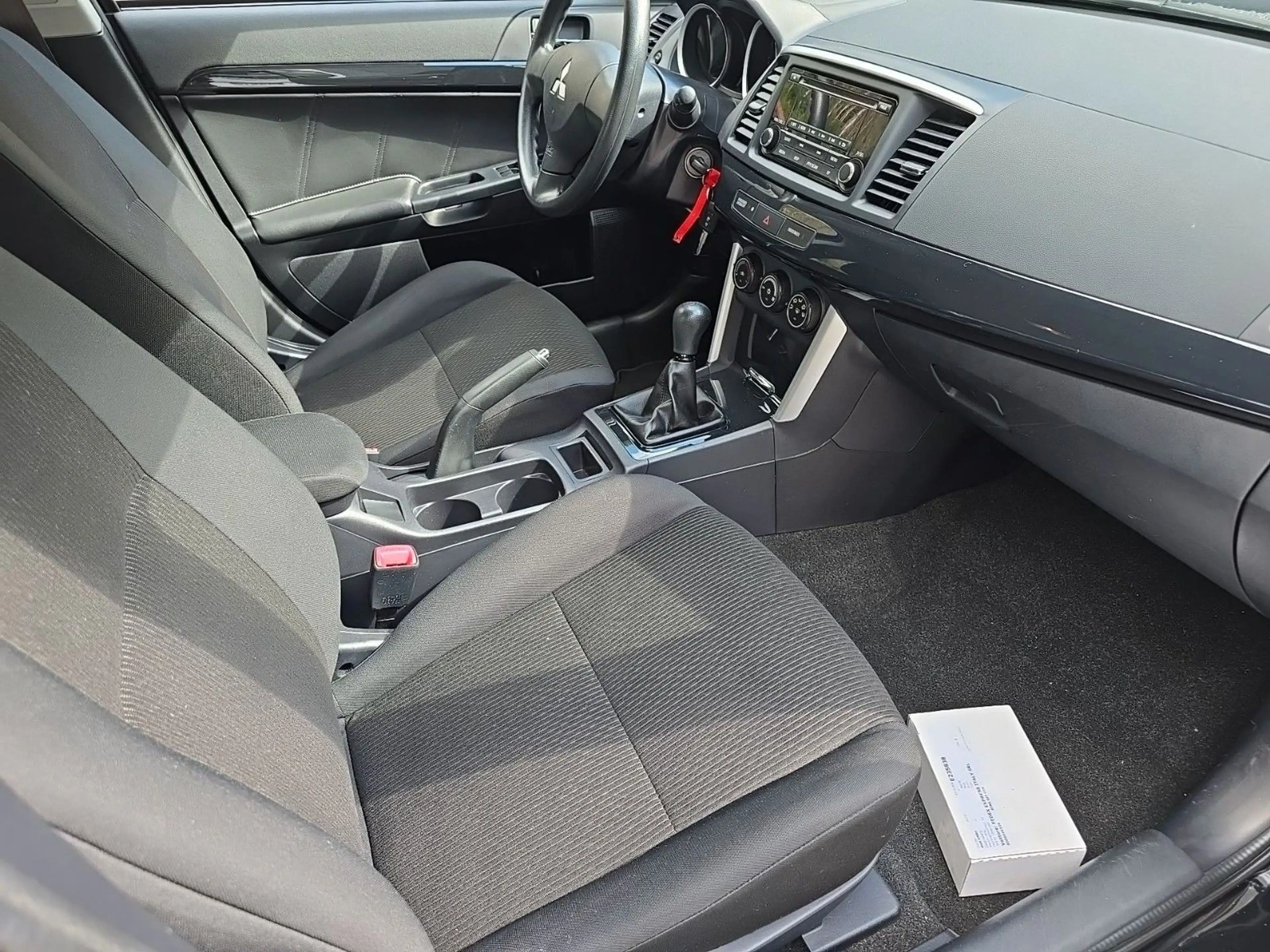 Mitsubishi Lancer 1.6 MIVEC ClearTec 8-fach bereift — photo 12