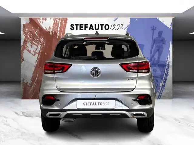 MG ZS view 6