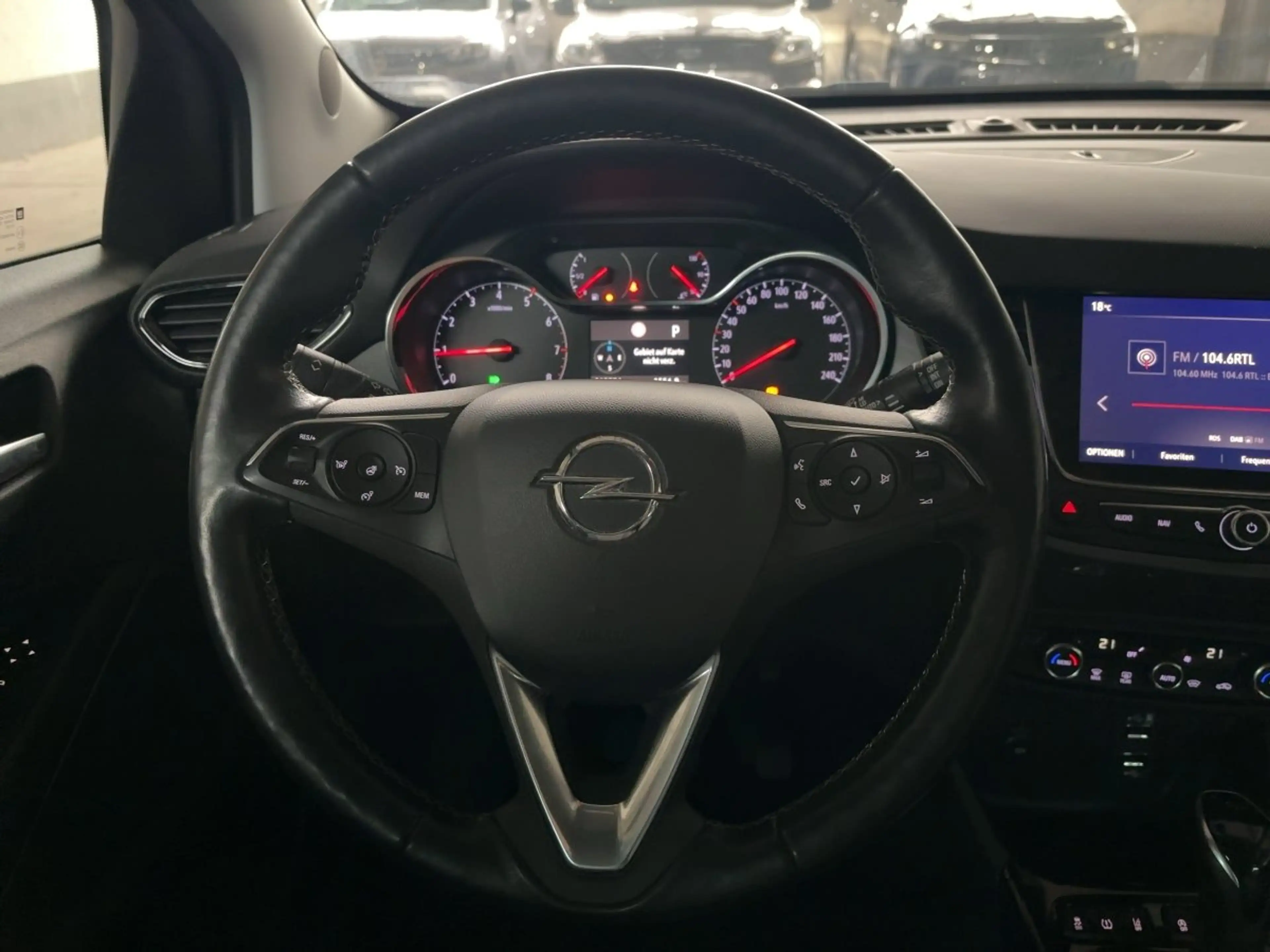 Opel Crossland Elegance LED KeyLess — photo 12