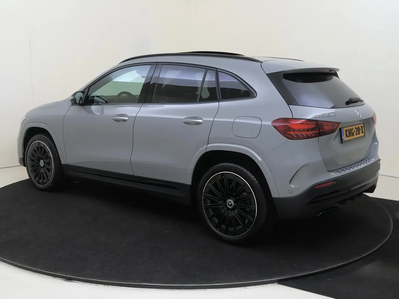 Mercedes-Benz GLA 2026