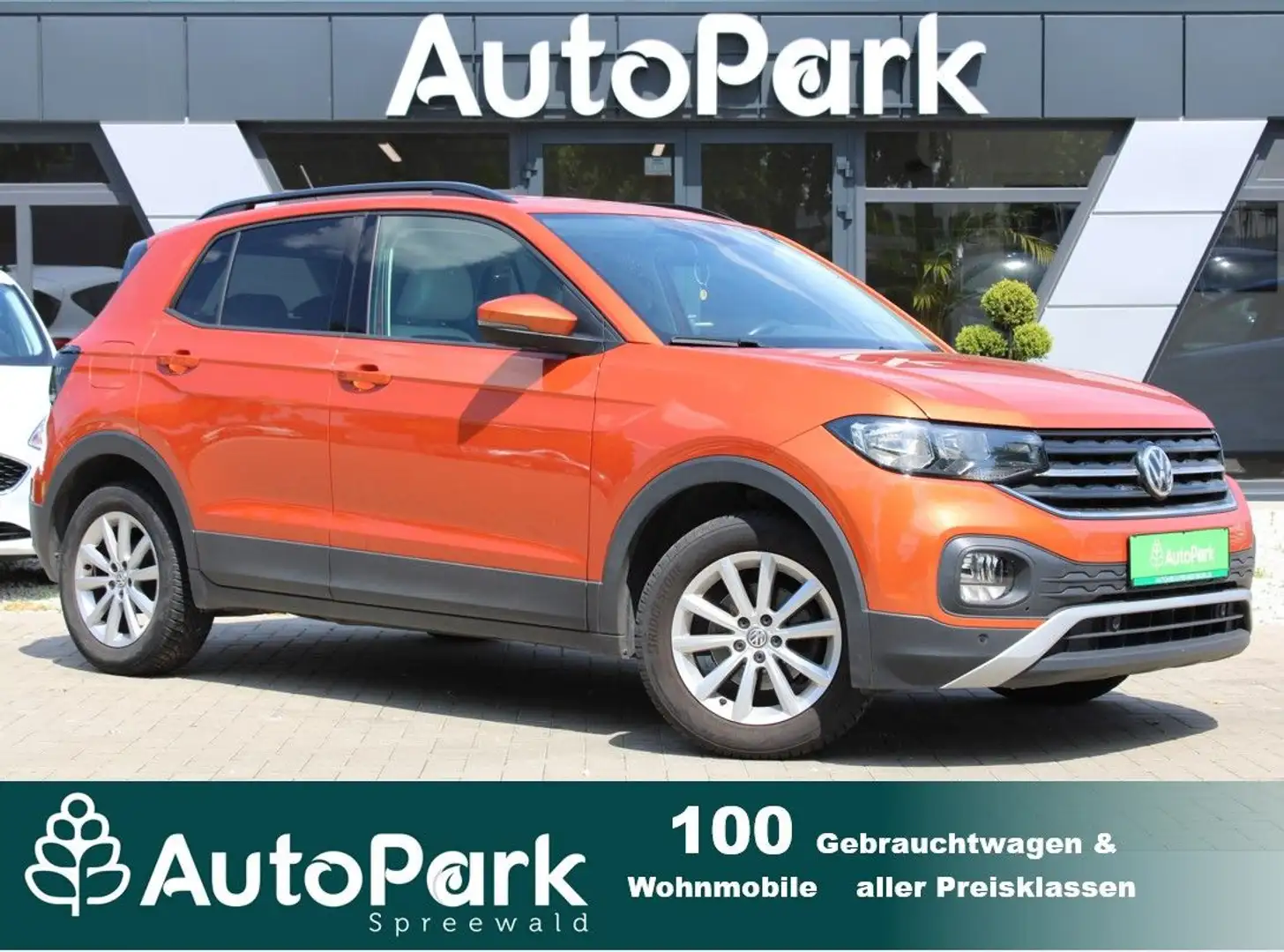 Volkswagen T-Cross Life Orange - 1