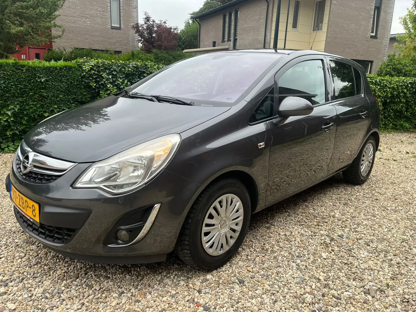 Opel Corsa 1.4-16V Cosmo Grigio - 1