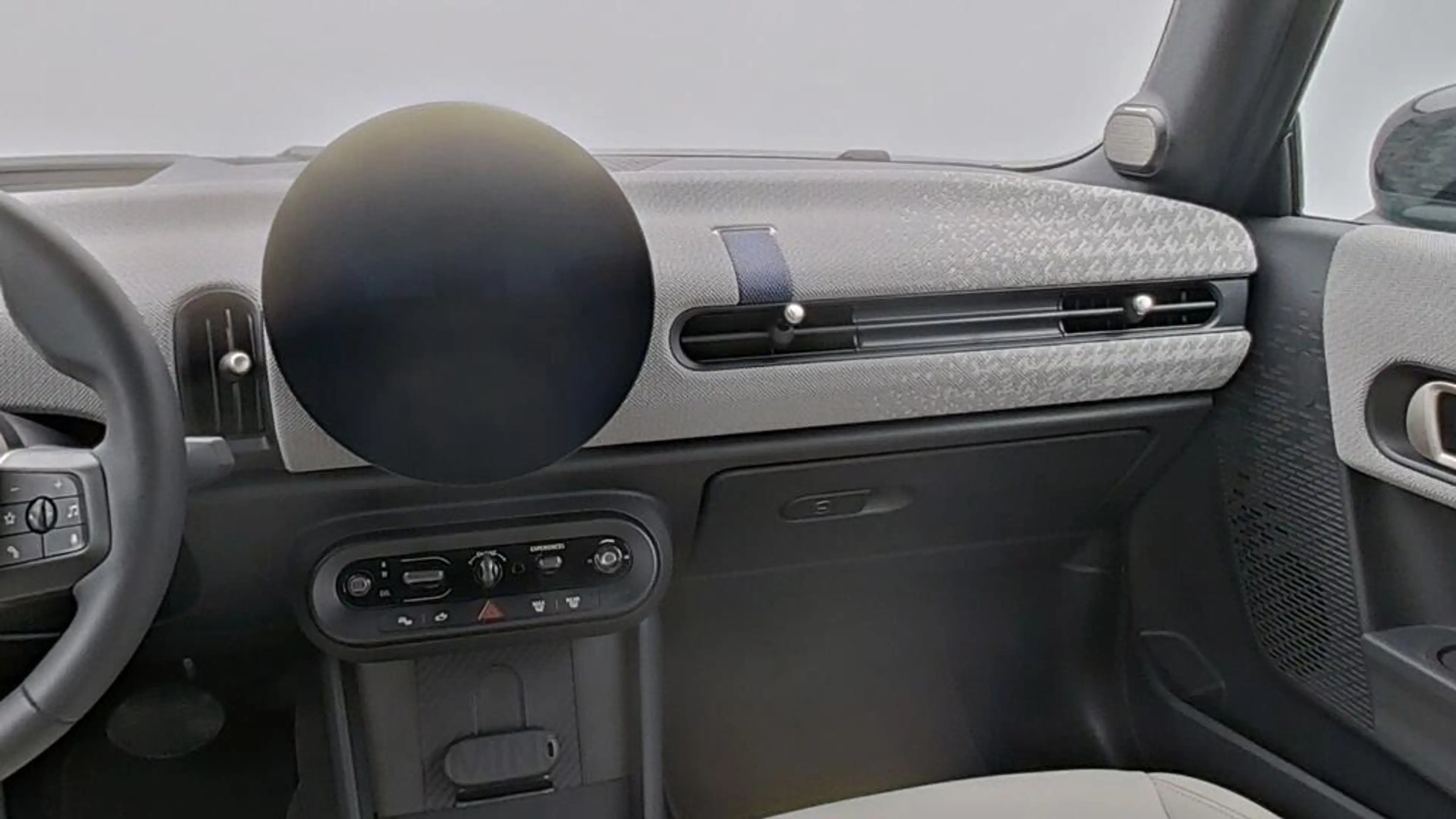 MINI Cooper C Cabrio Favoured Trim — photo 14