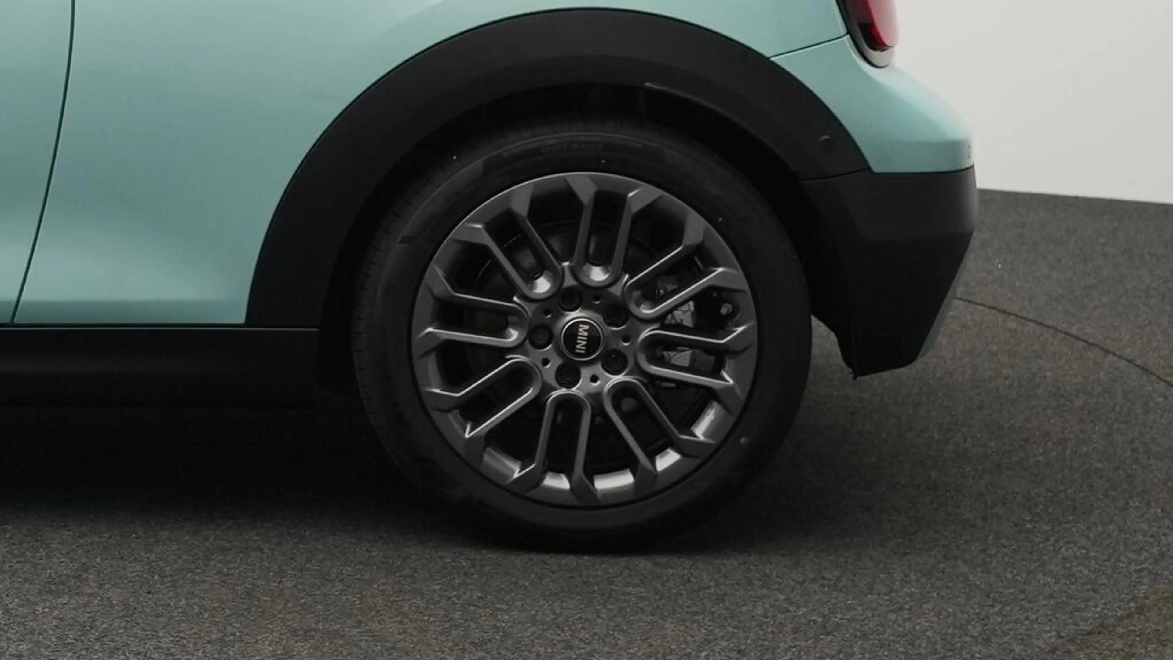 MINI Cooper C Cabrio Favoured Trim — photo 12