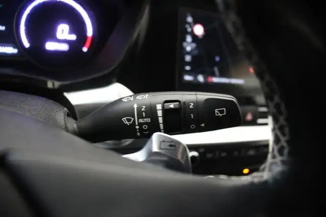Kia E-Niro view 25