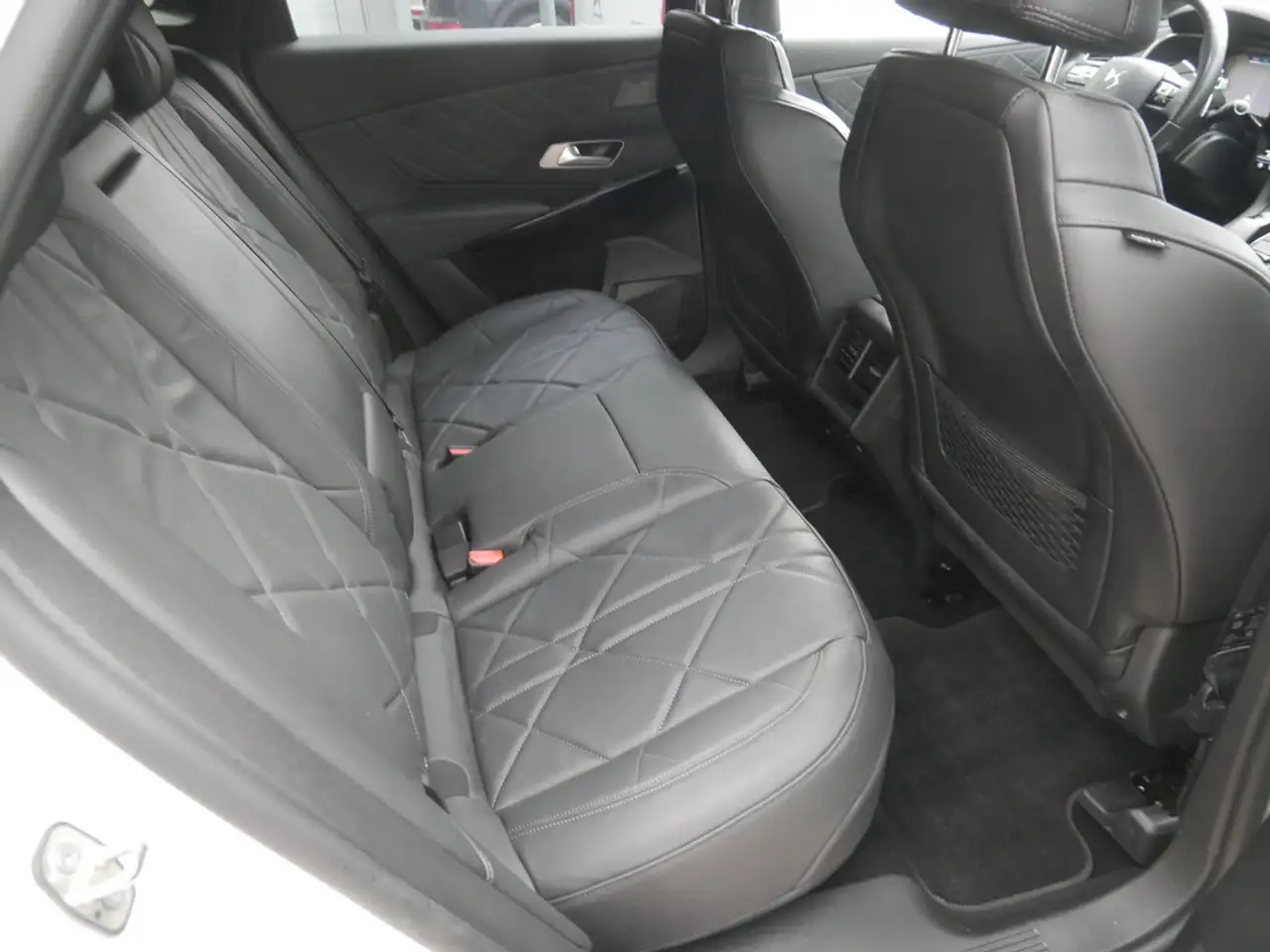 DS 7 E-Tense Rivoli 4x4 SHZ ACC LED, миниатюра 4