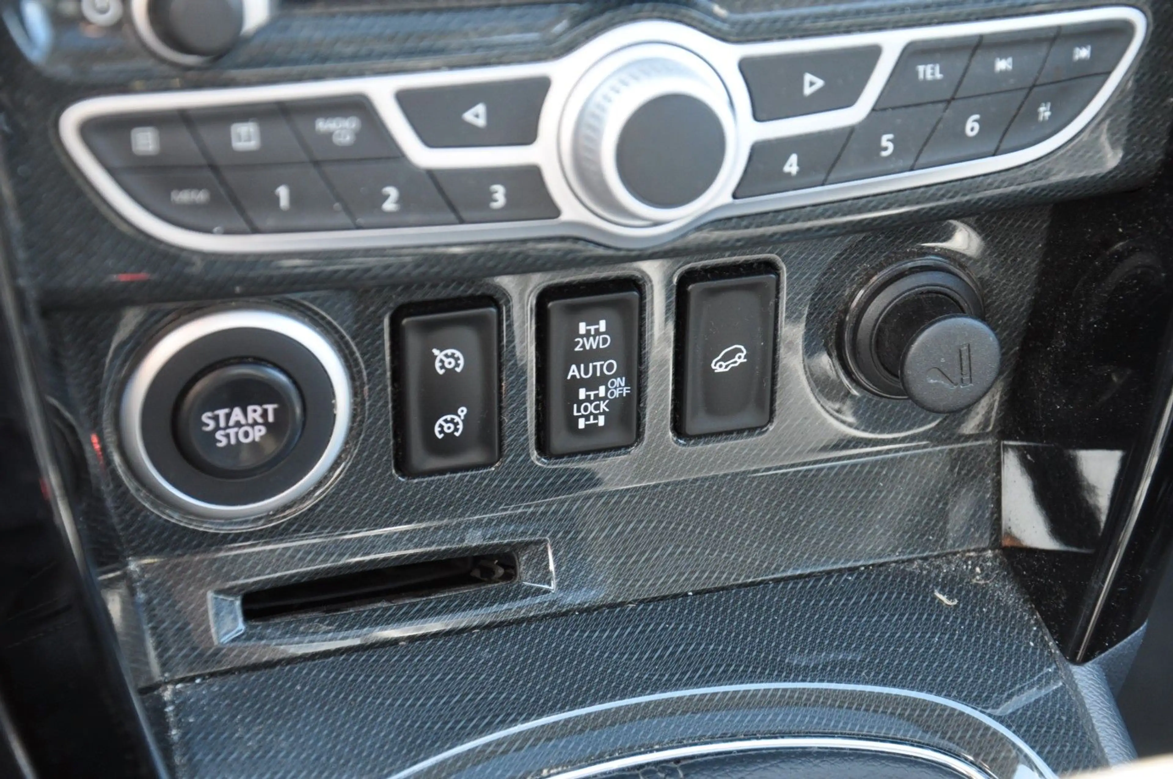 Renault Koleos 2.0 dCi Night&Day |Navi|Leder|Schiebedach — photo 15