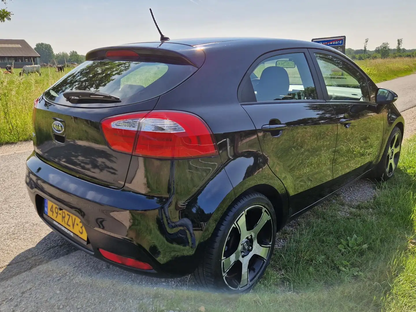 Kia Rio 1.4 CVVT Super Pack AUTOMAAT applecar play/android Nero - 2