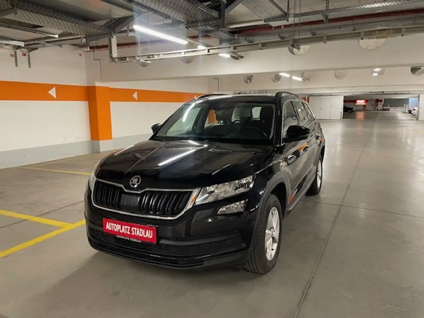 Skoda Kodiaq 2,0 TDI SCR Ambition 125 DSG Schwarz - 1