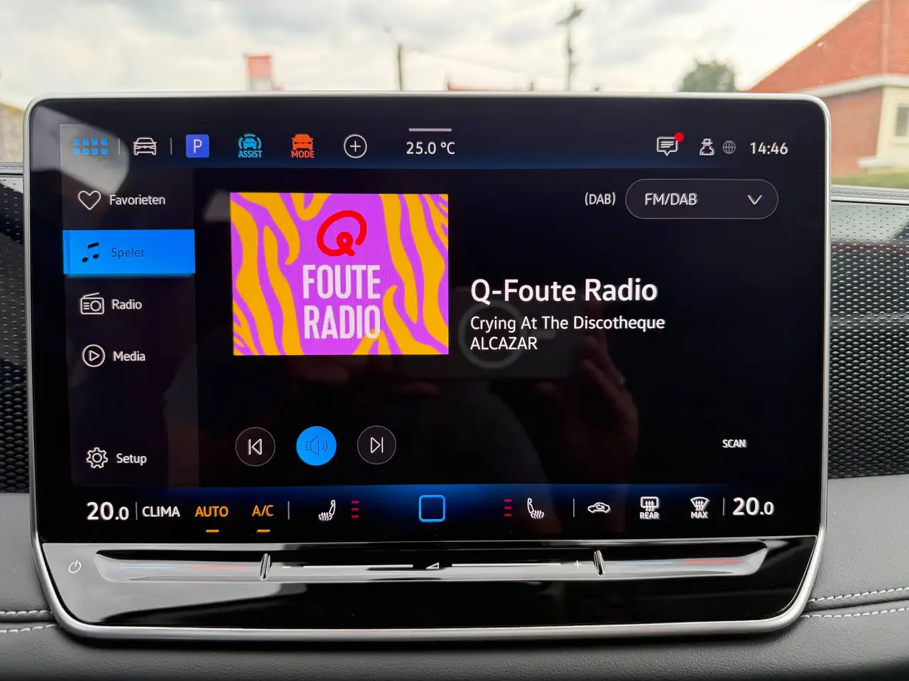 Volkswagen Tiguan 1.5 eTSI mHEV Goal "ELEC. TREKHAAK/Navigatie/360° Camera", миниатюра 17