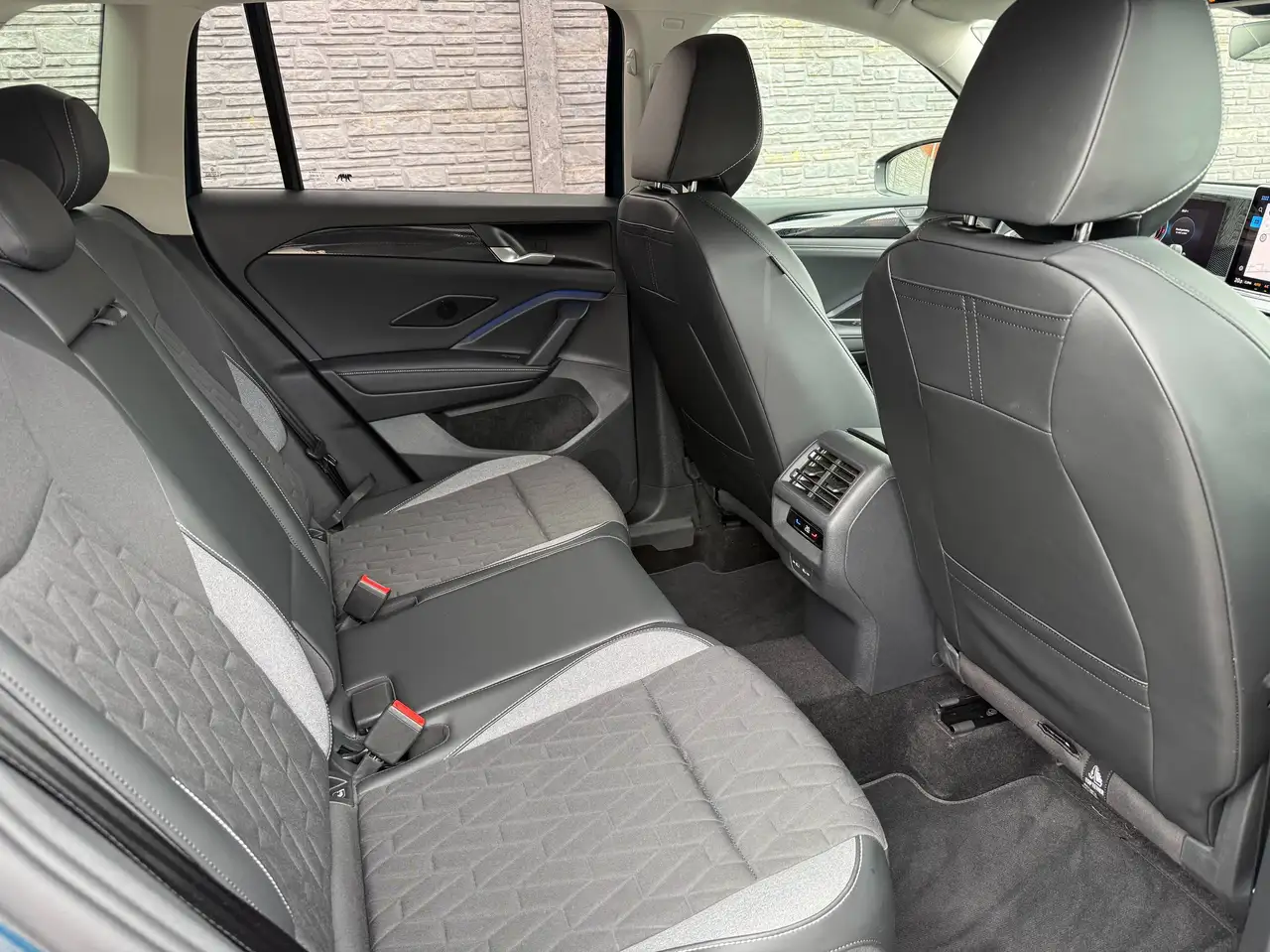 Volkswagen Tiguan 1.5 eTSI mHEV Goal "ELEC. TREKHAAK/Navigatie/360° Camera", миниатюра 8