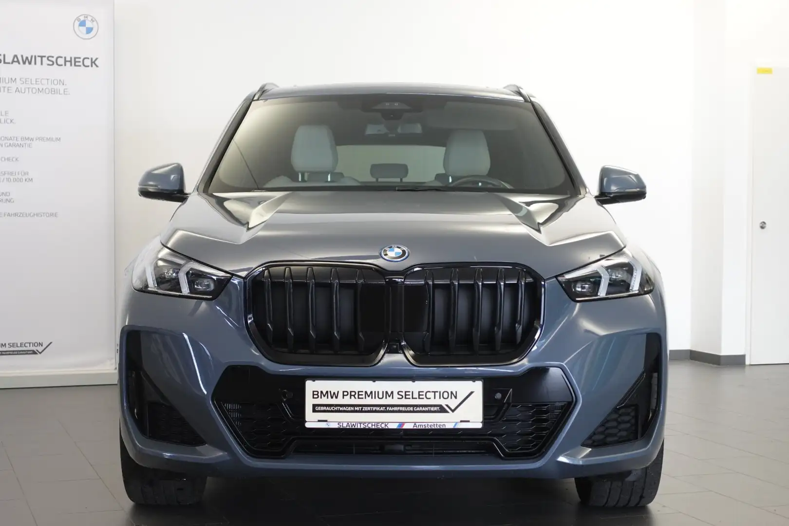 BMW X1 xDrive30e U11 Grau - 2