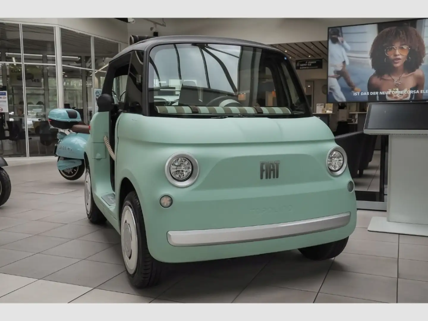 Fiat Dolcevita Cabrio 45kmh ab 15 Jahren BT LED Zelená - 2