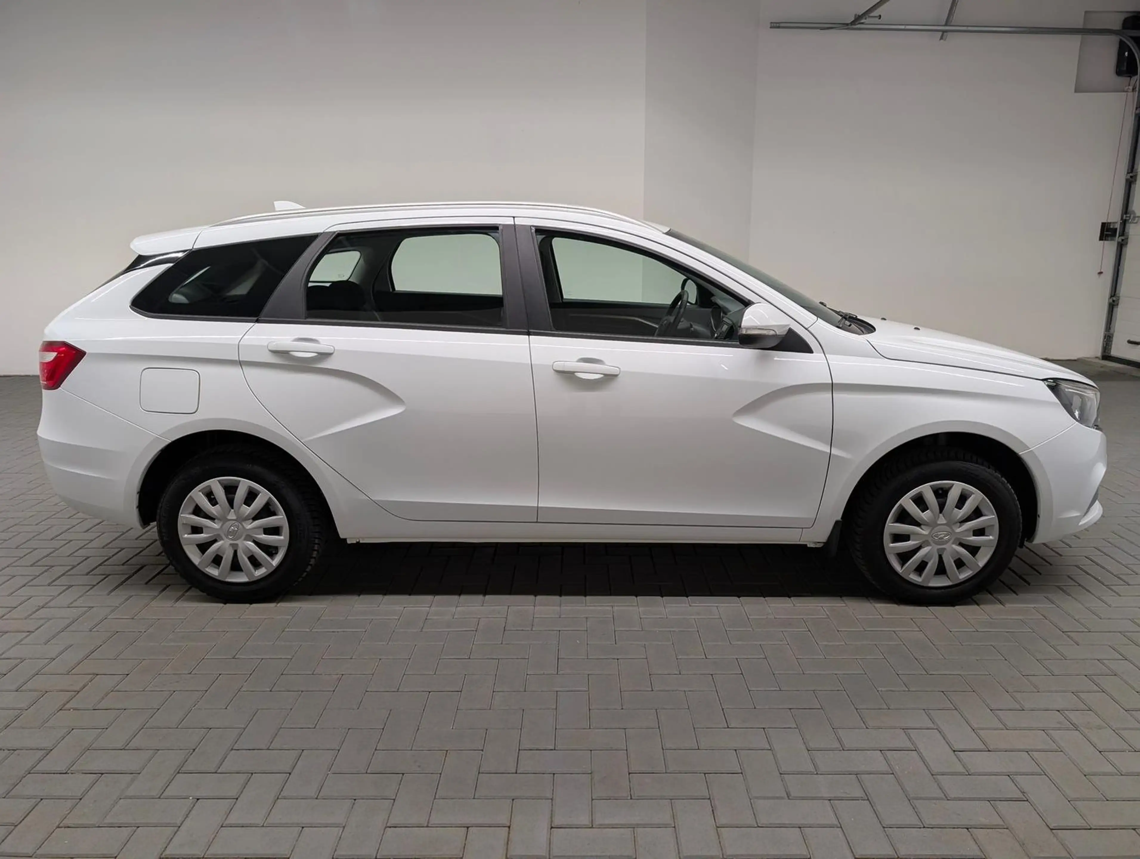 Lada Vesta Kombi Klima/USB/BT/SHZ/PDC/Tempom./TFL — photo 5