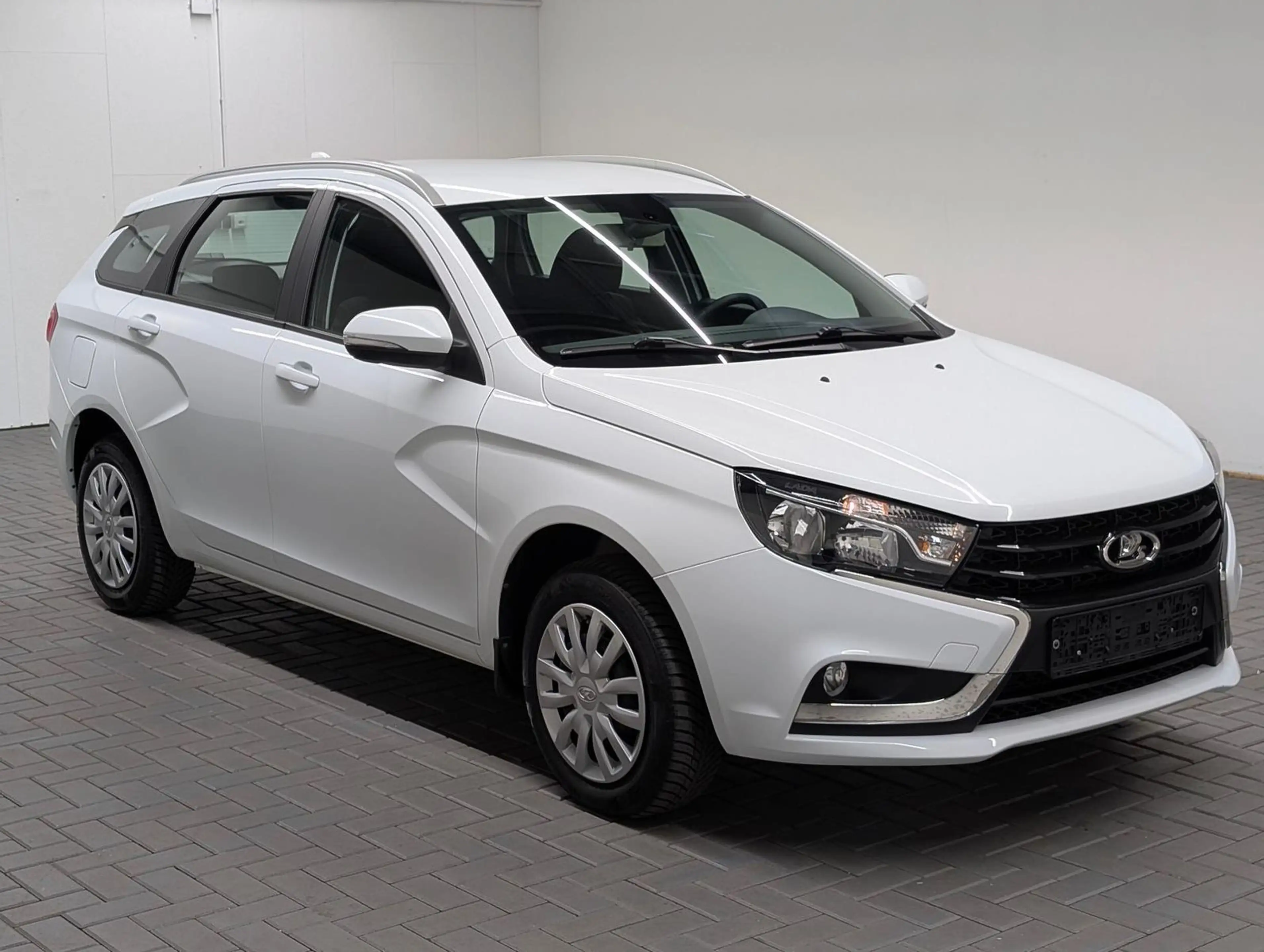 Lada Vesta Kombi Klima/USB/BT/SHZ/PDC/Tempom./TFL — photo 6