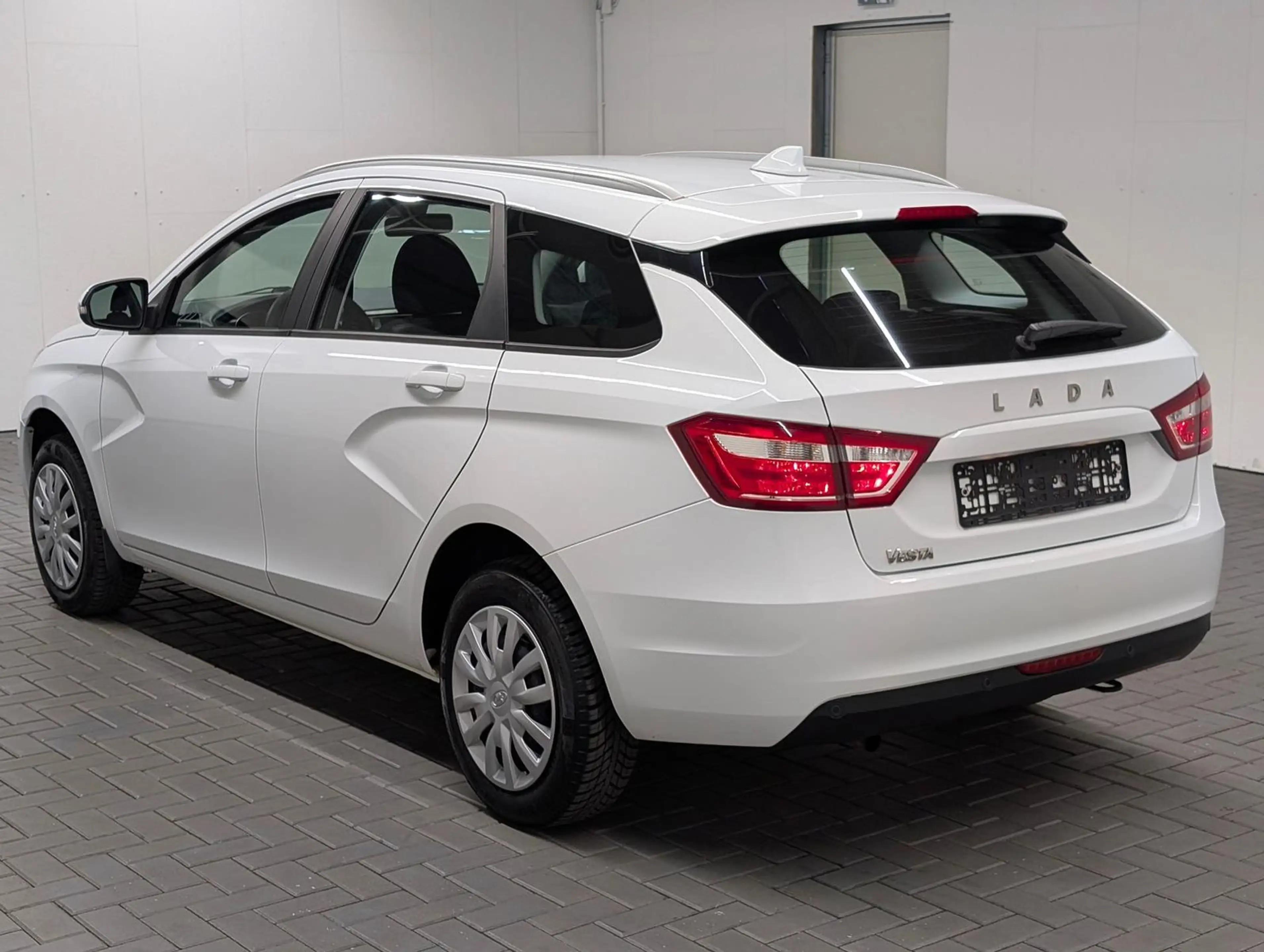 Lada Vesta Kombi Klima/USB/BT/SHZ/PDC/Tempom./TFL — photo 3
