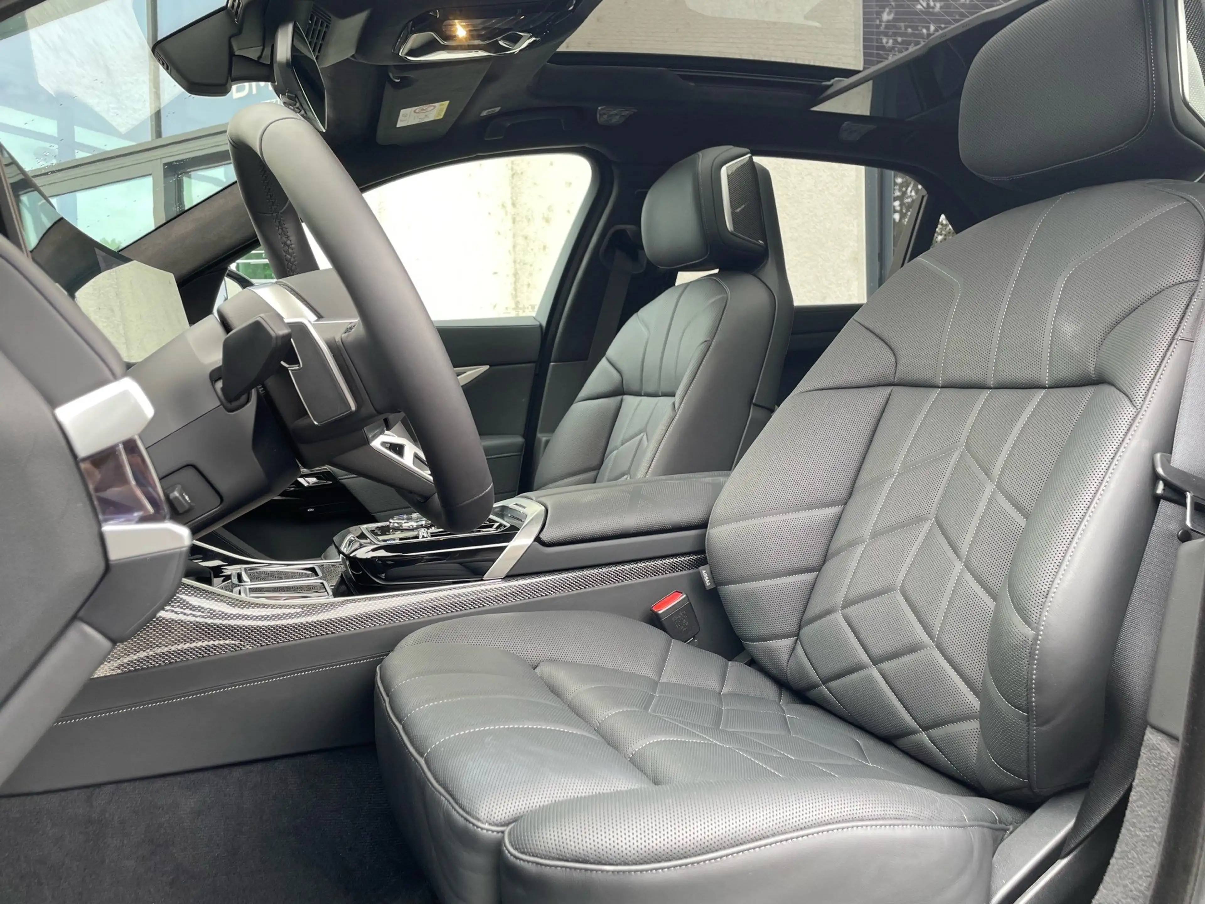 BMW i7 xDrive60 Limo M Sport || Execu.Lou.Sit. elTüren — photo 9