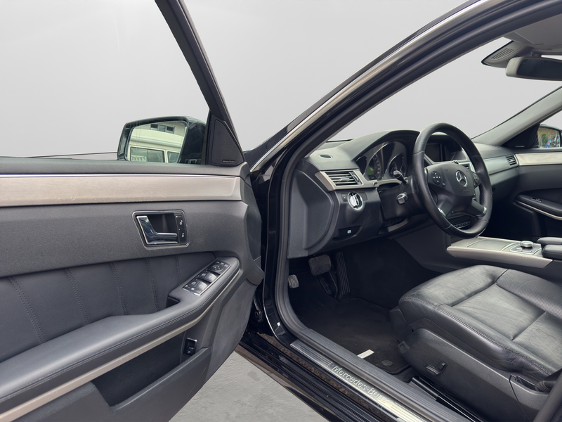 Mercedes-Benz E 350 E 350 CDI BlueEfficiency 4Matic — photo 9