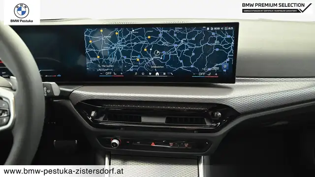 BMW 3 Series view 10