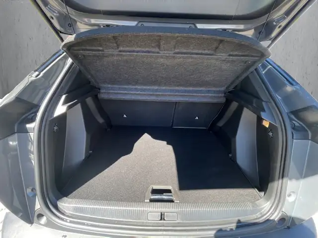 Peugeot 2008 view 7