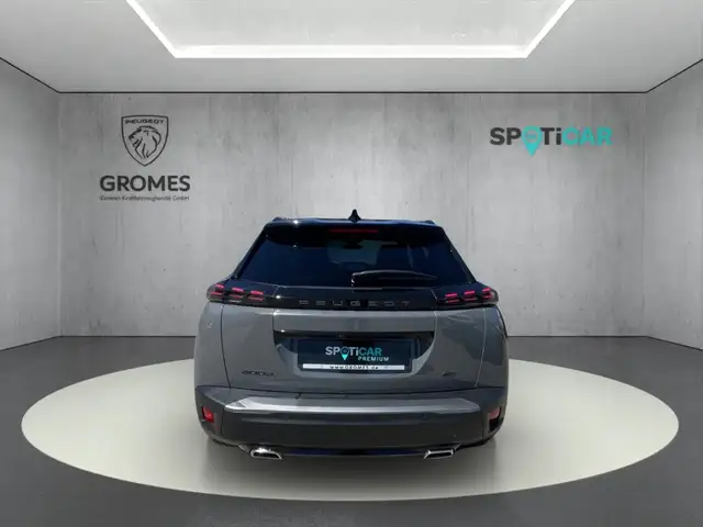 Peugeot 2008 view 4