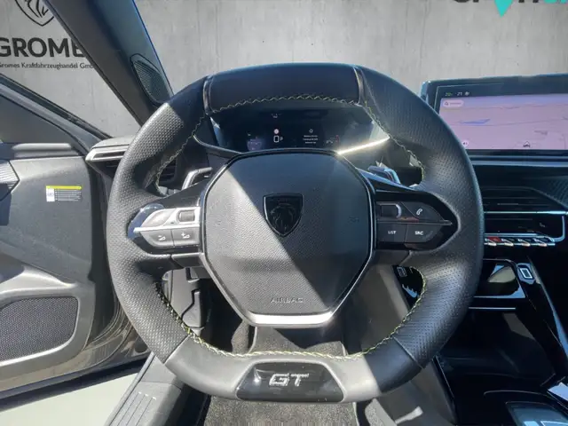 Peugeot 2008 view 10