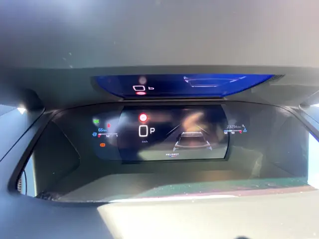Peugeot 2008 view 15