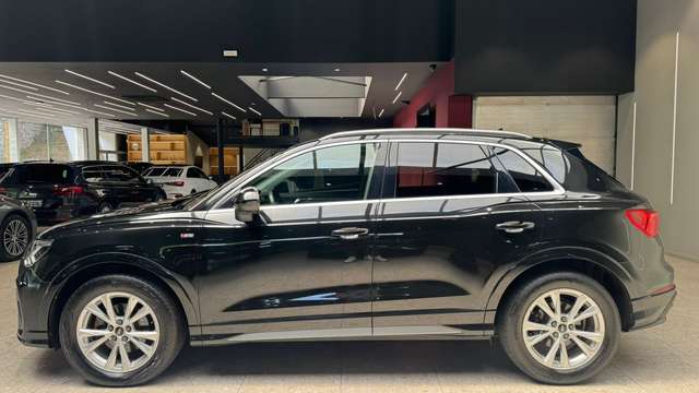 Audi Q3 — photo 6
