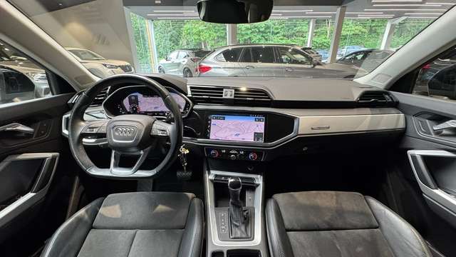 Audi Q3 — photo 9