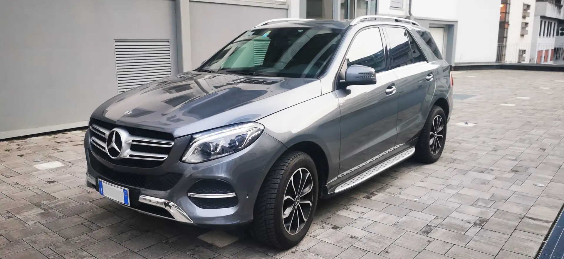 Mercedes-Benz GLE 250 GLE 250 d Sport 4matic auto Szürke - 1