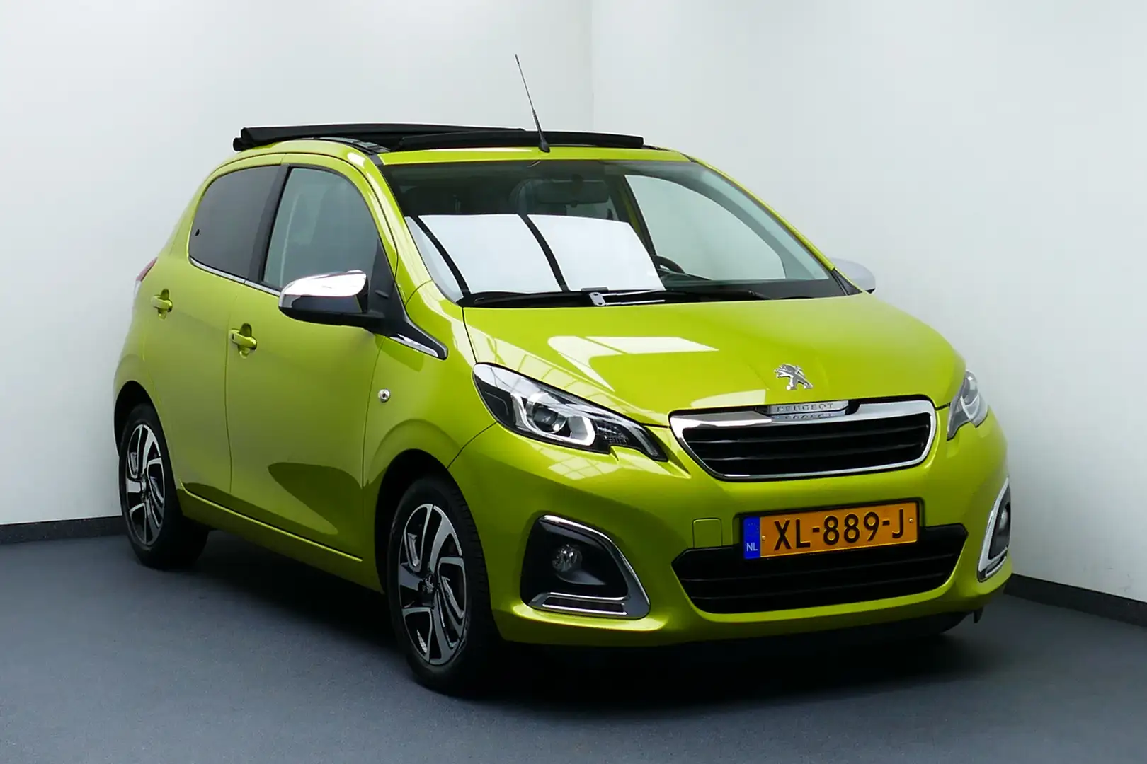 Peugeot 108 1.0 e-VTi Allure TOP! Carplay/Android Navi, Camera Vert - 1
