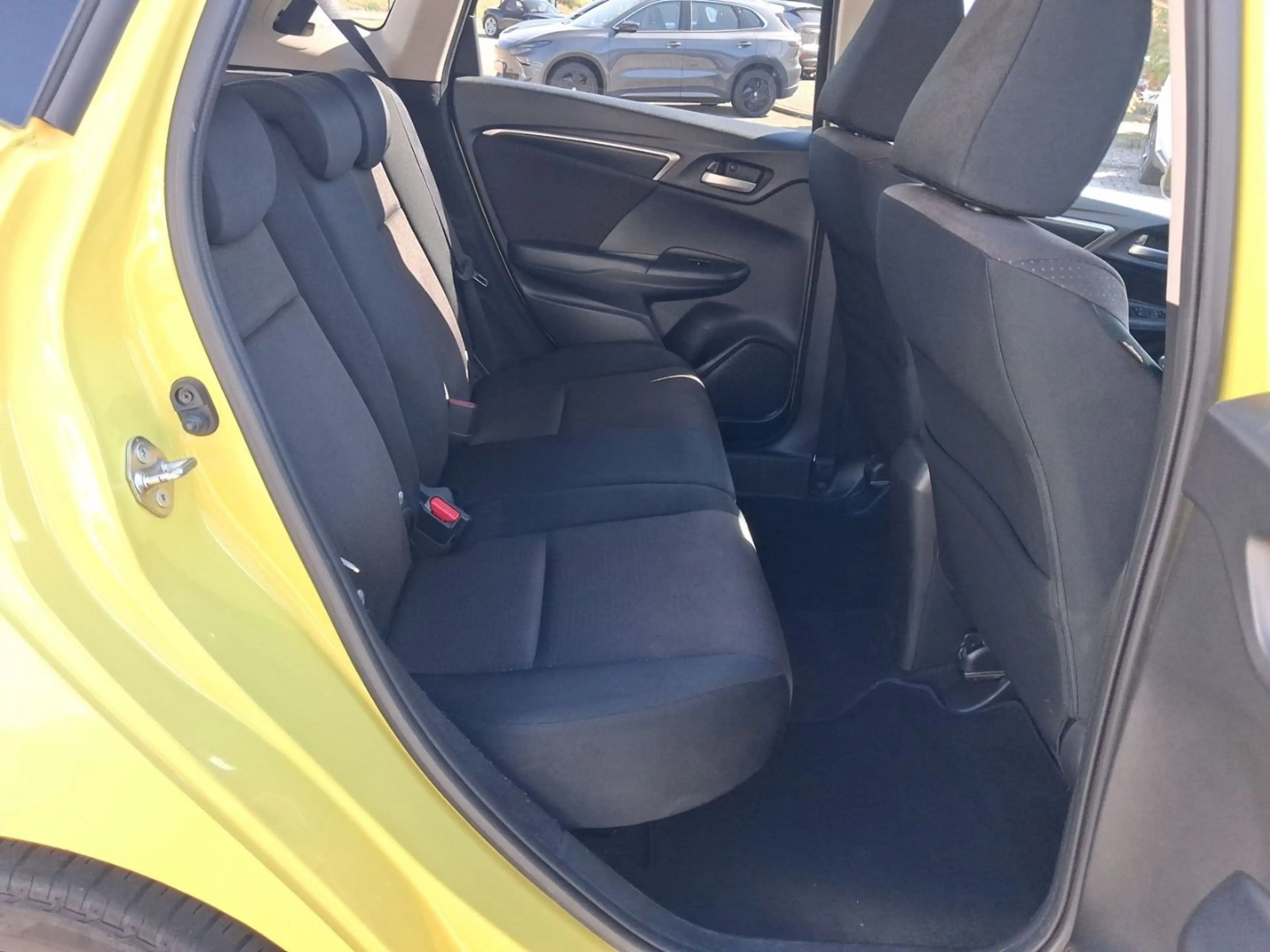 Honda Jazz G5 1.3 Elegance Navi Benzin — photo 10