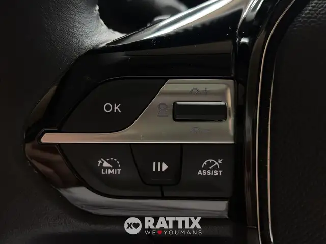 Peugeot 308 view 13