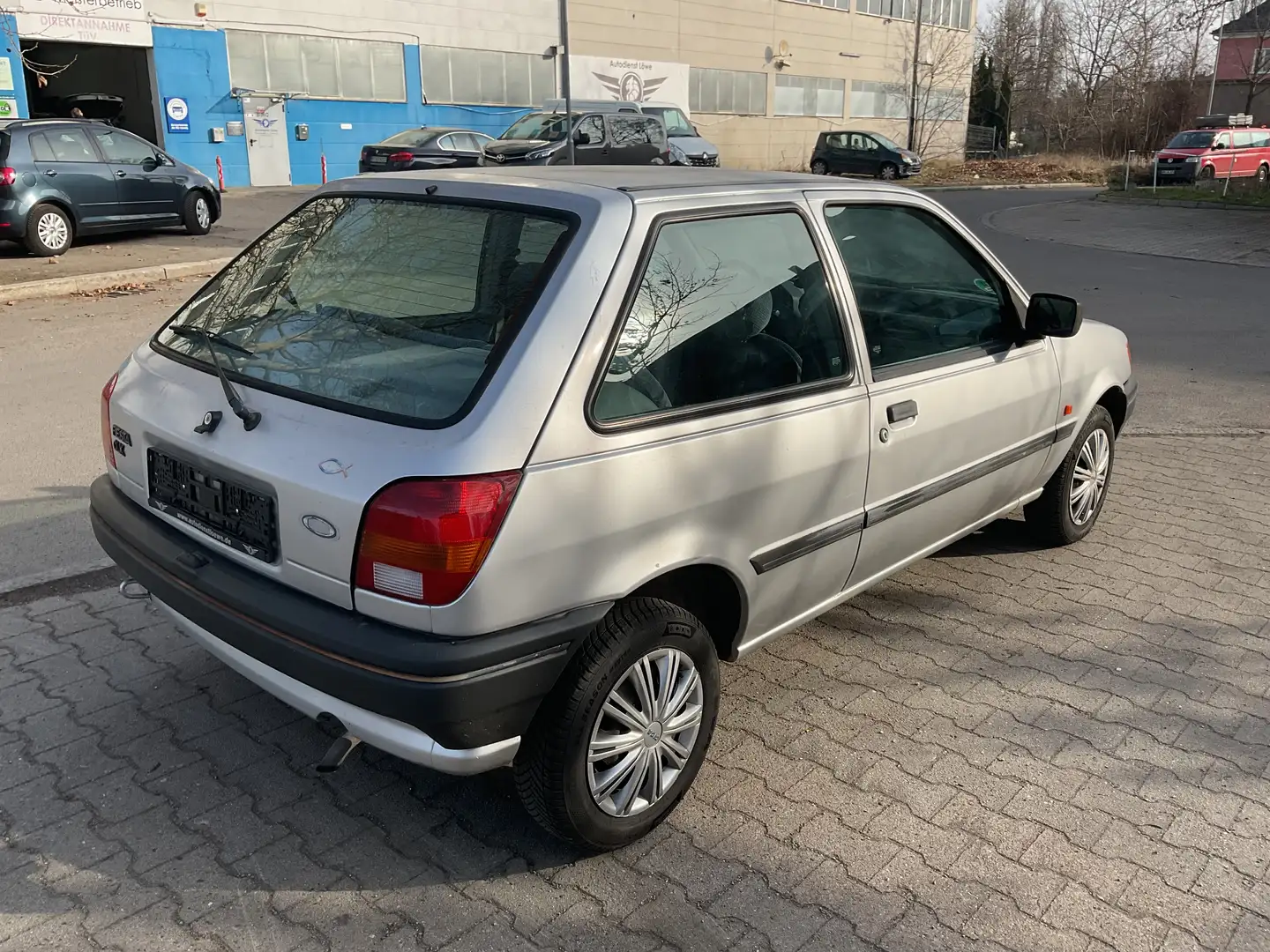 Ford Fiesta 1,3 Automatik Tüv/Au neu Gri - 2