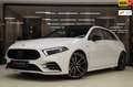 Mercedes-Benz A 35 AMG 4MATIC PANO/CAM/BURM/BLINDESPOT/NIGHTPAKET/BOMVOL Wit - thumbnail 1