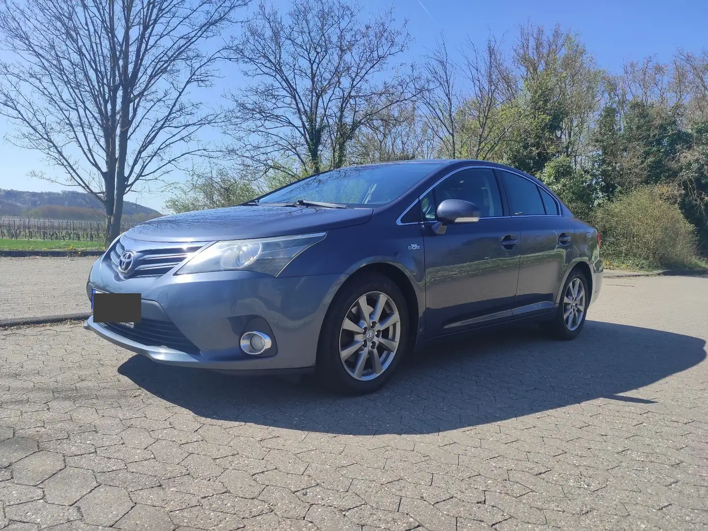 Toyota Avensis 2.2 D-CAT Executive - 1