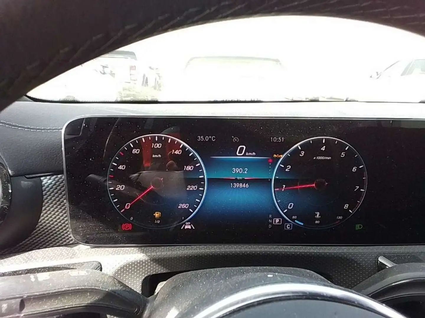 Mercedes-Benz CLA 200 Negro - 1
