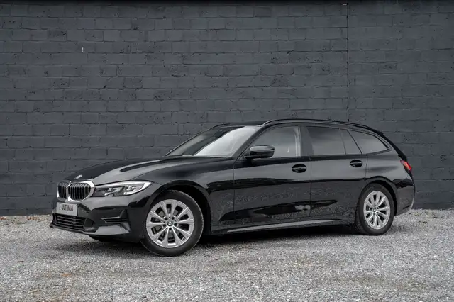 BMW 316 AUTOMAAT/NAVI/PARKEERHULP