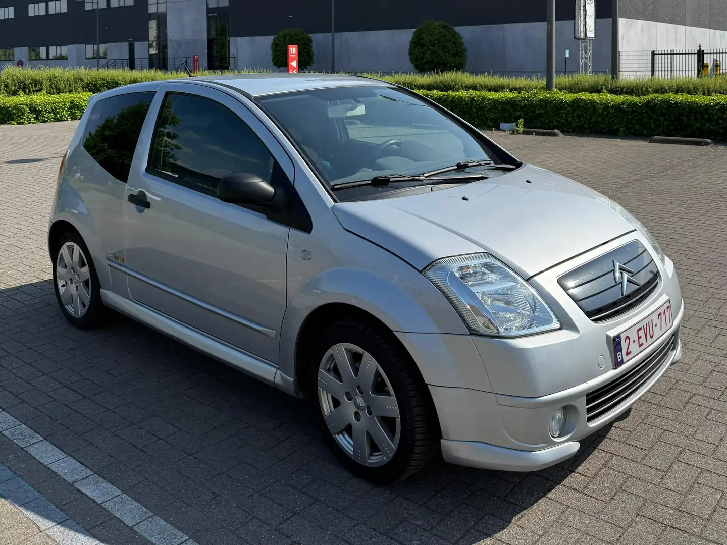 Citroen C2 C2 1.6 16V Senso Drive VTR Plateado - 2