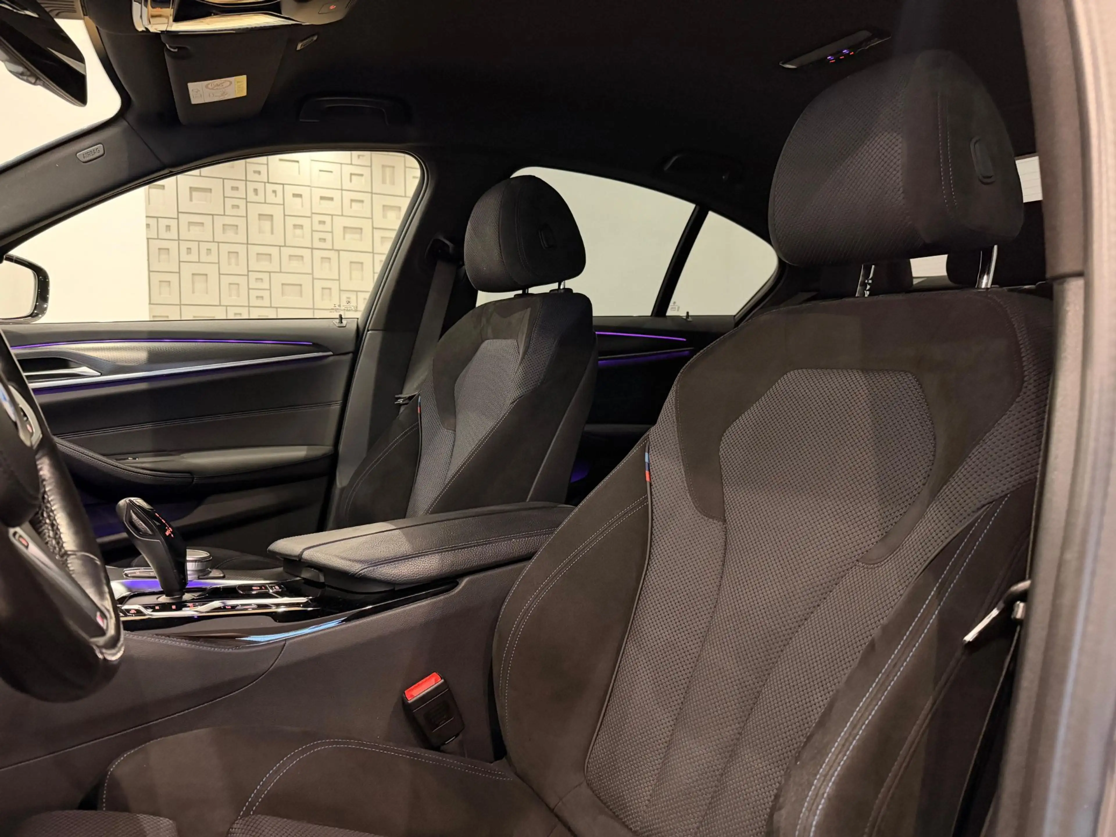 BMW 545 e PHEV xDrive Aut. **M Paket**ACC*SHZ**UVM** — photo 14