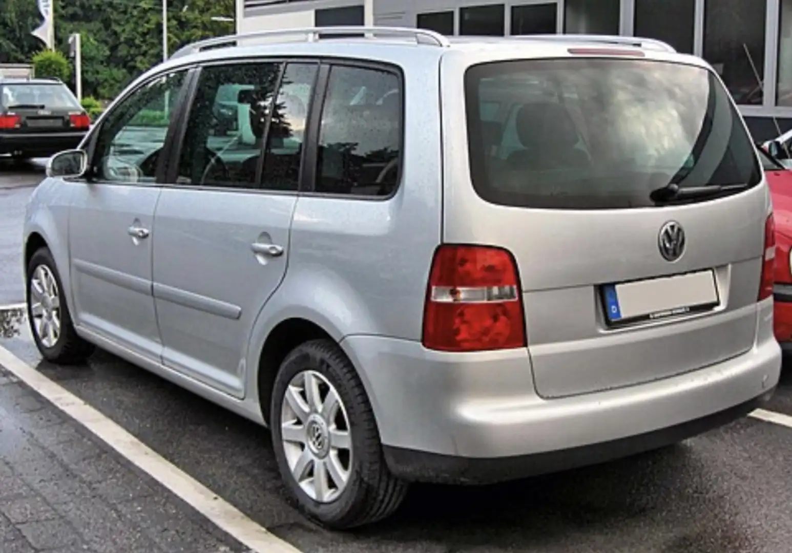 Volkswagen Touran 1.6 Trendline - 2