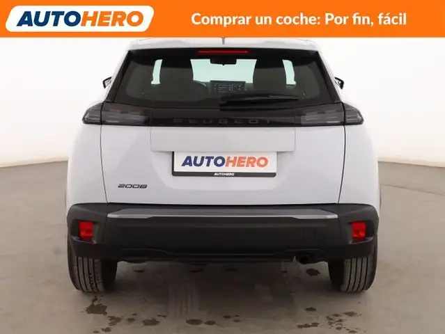 Peugeot 2008 view 5