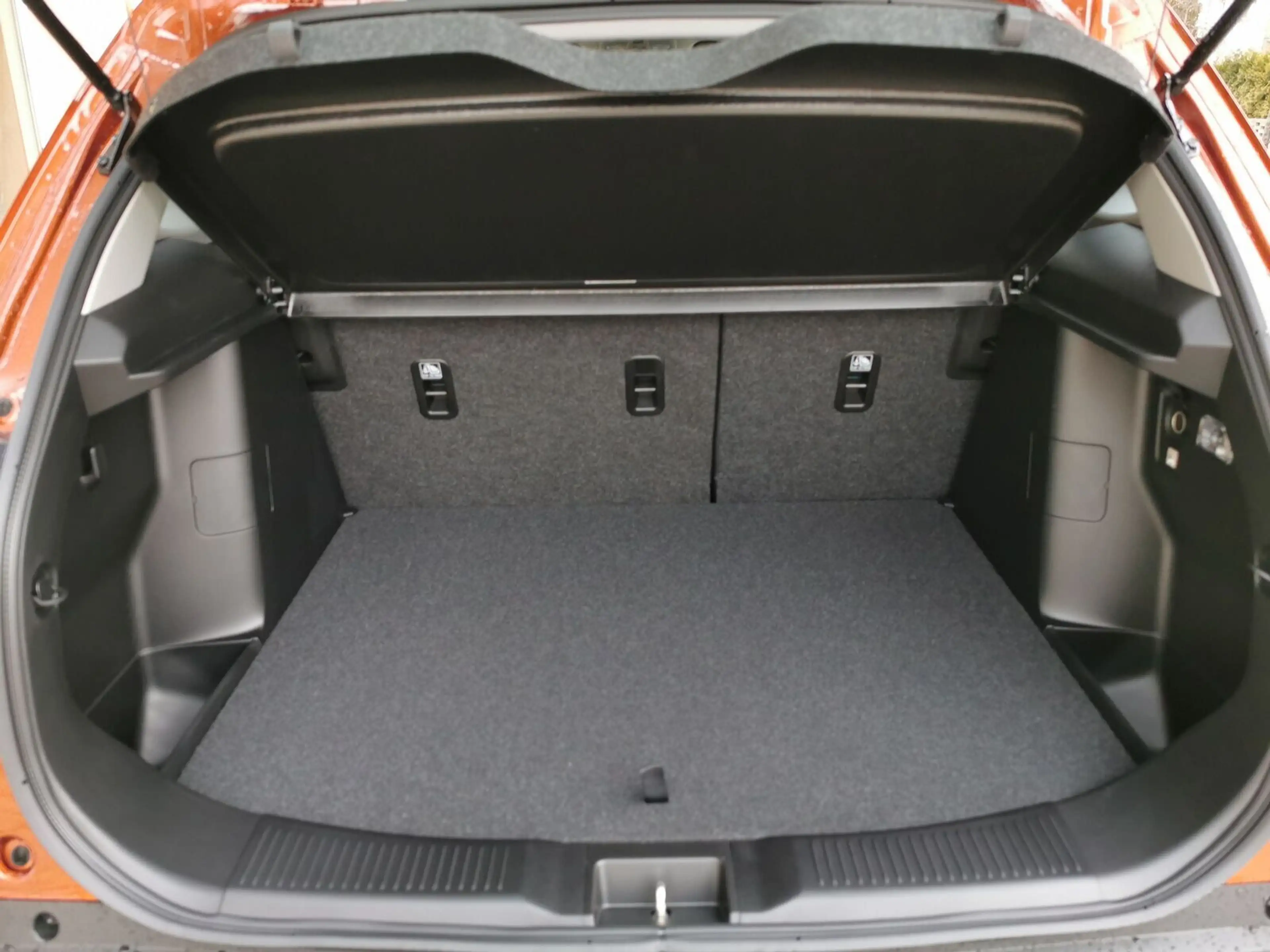 Suzuki S-Cross Comfort *bis zu 8 Jahre Garantie* — photo 11