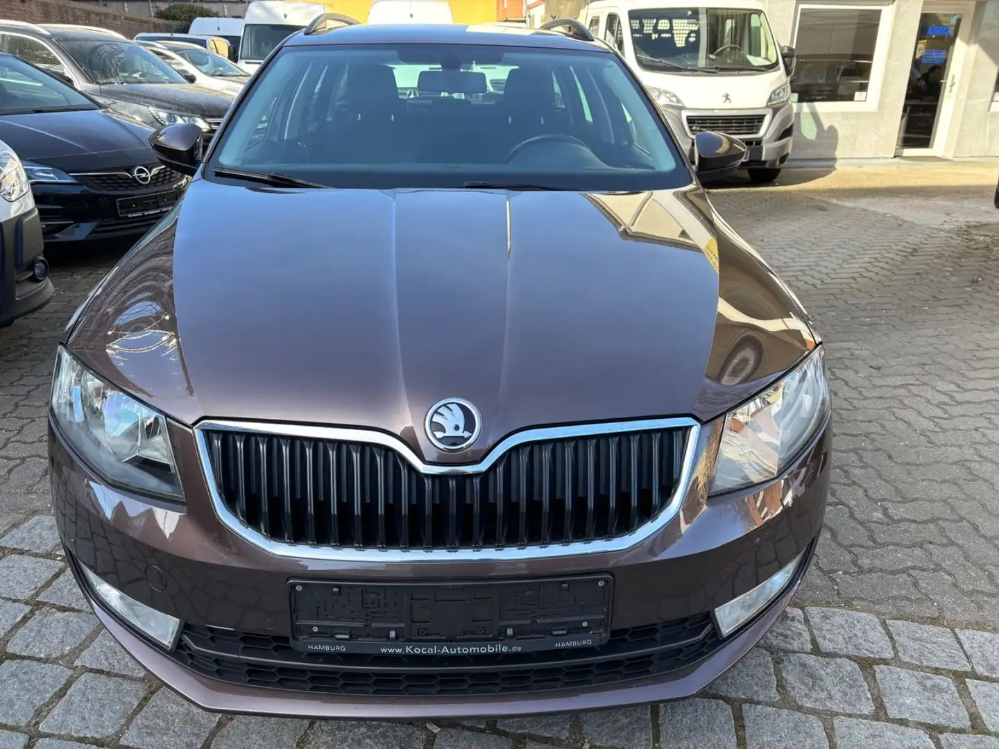 Skoda Octavia Combi Ambition NAVI*KLIMA*SH*TEMPO* Braun - 2
