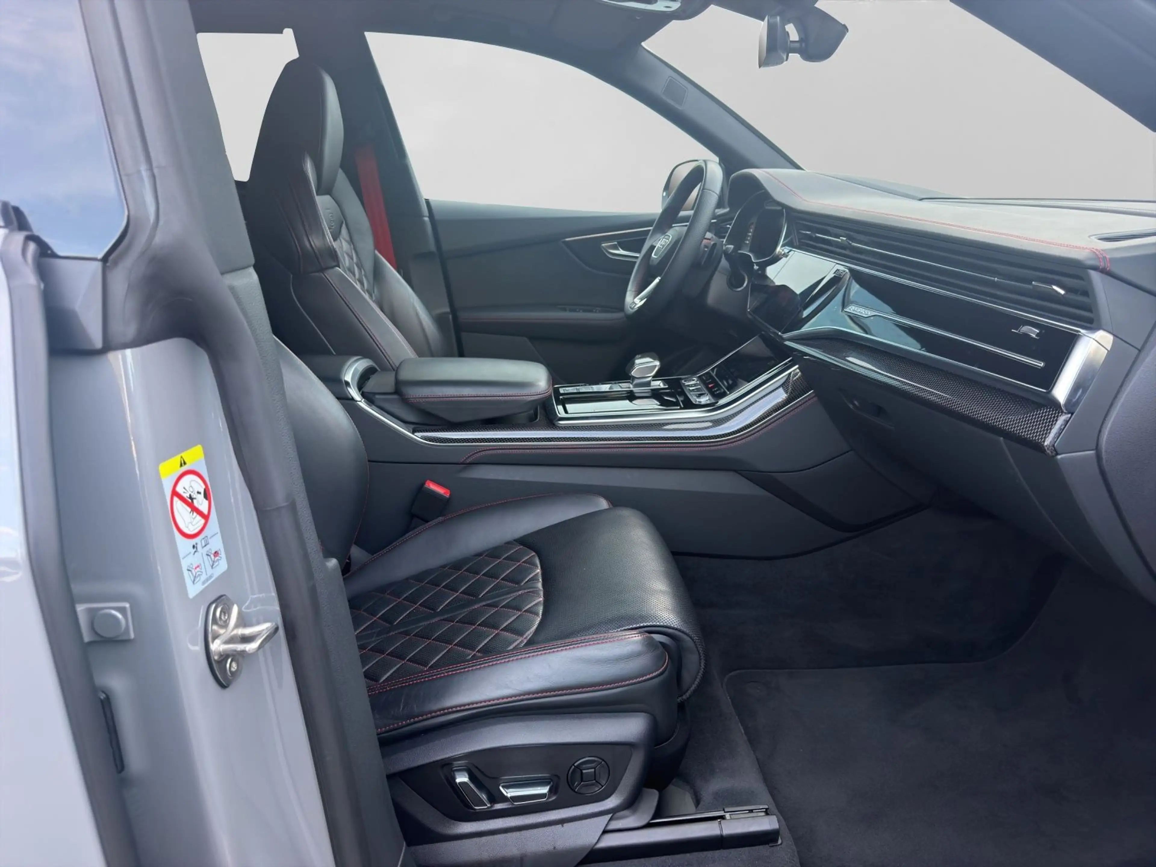 Audi Q8 50 TDI Q S LINE COMPETITION + PANO RAUTE S-SI — photo 4