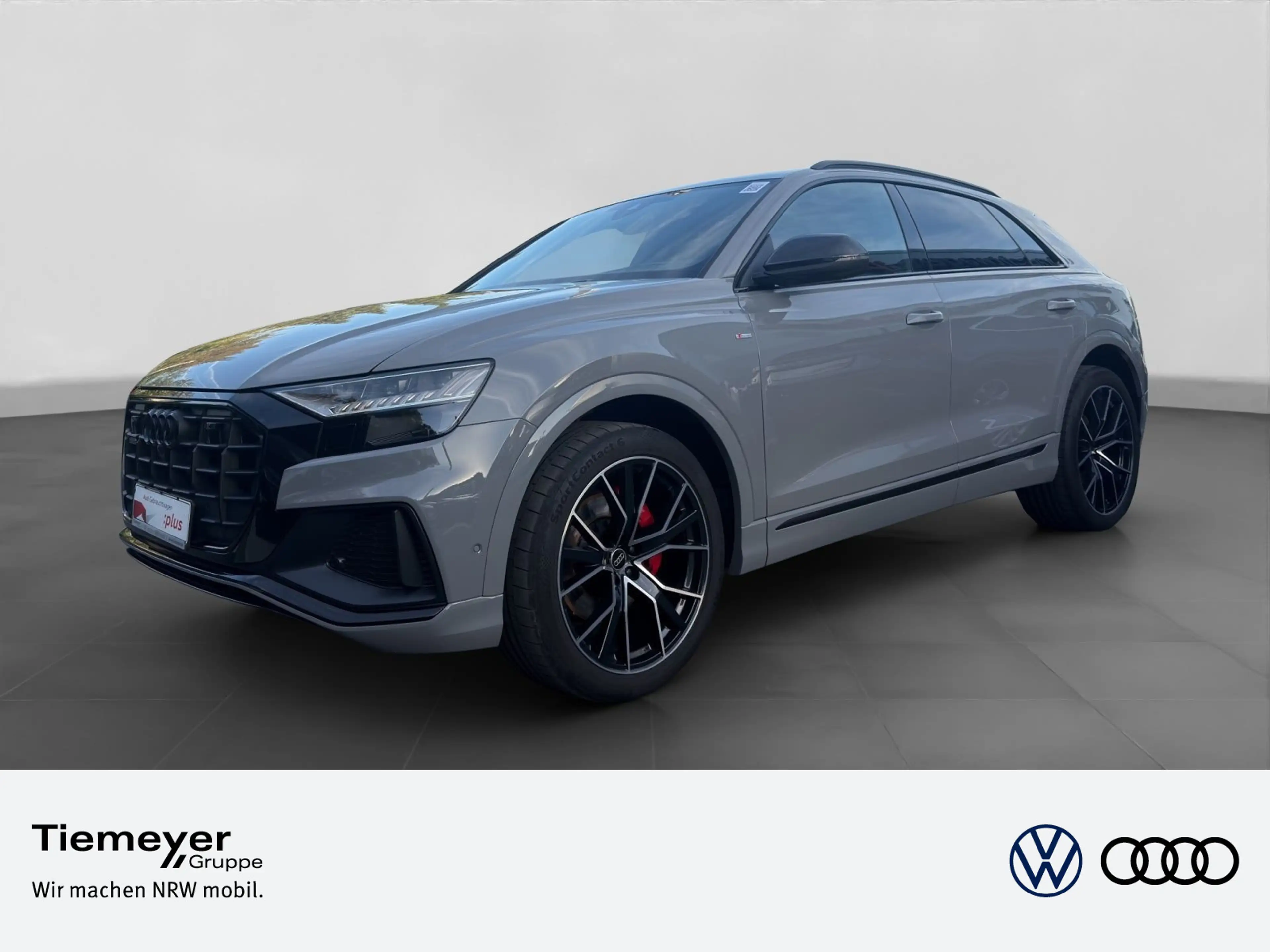 Audi Q8 50 TDI Q S LINE COMPETITION + PANO RAUTE S-SI